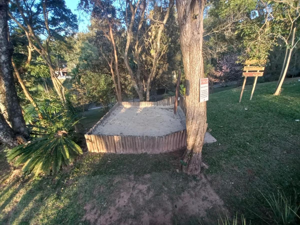 Chacara Em Condominio A Beira Da Represa Para Locacao FamiliarIbiúna エクステリア 写真