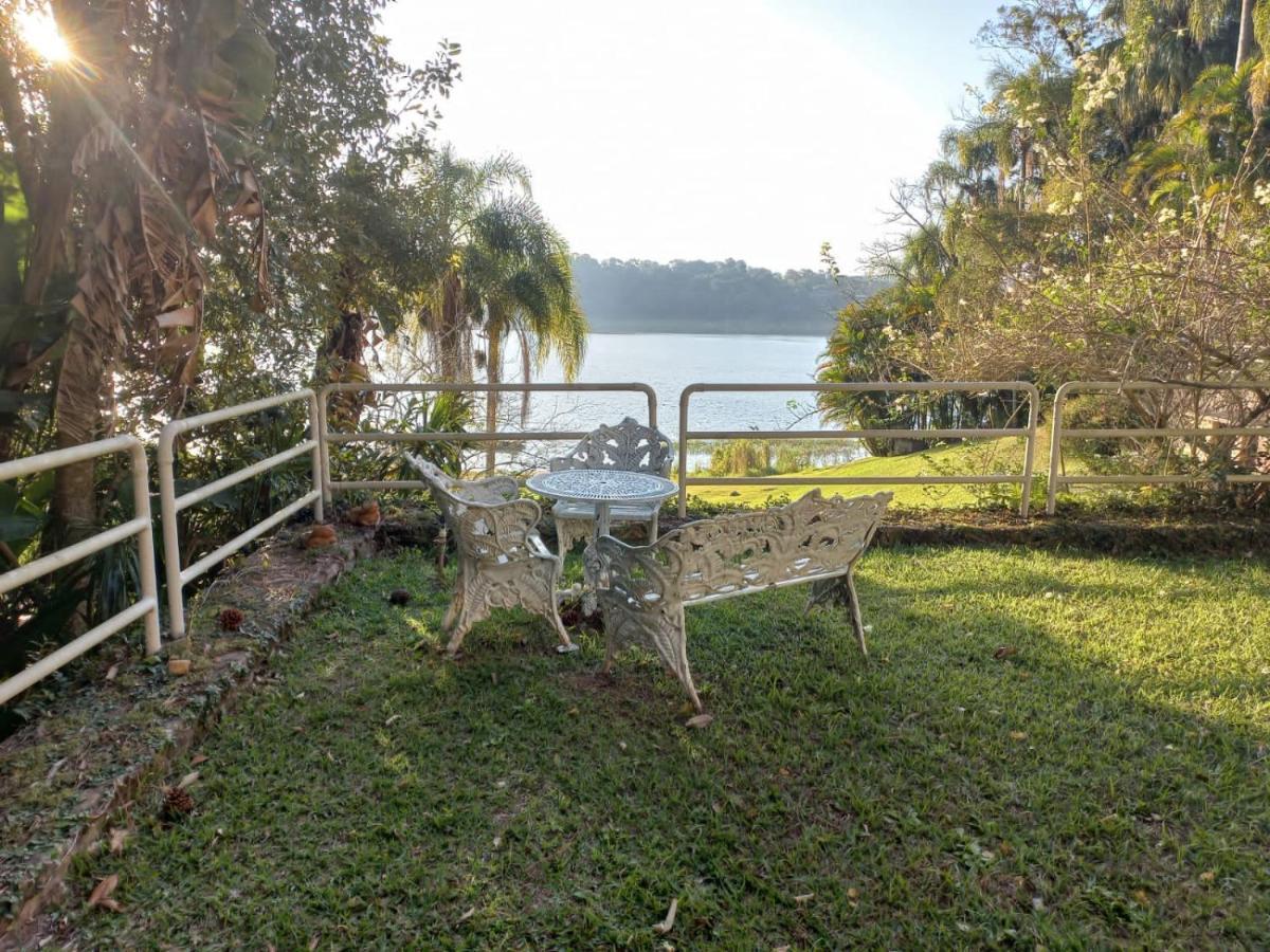 Chacara Em Condominio A Beira Da Represa Para Locacao FamiliarIbiúna エクステリア 写真